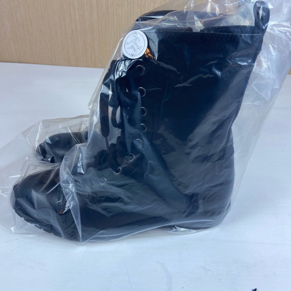 Black Combat Boots Womens 8.5 Lace Up Zip Side Lug Sole Moto - Picture 12 of 12